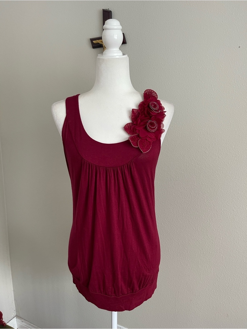 Finesse Floral-Shoulder Burgundy Tank